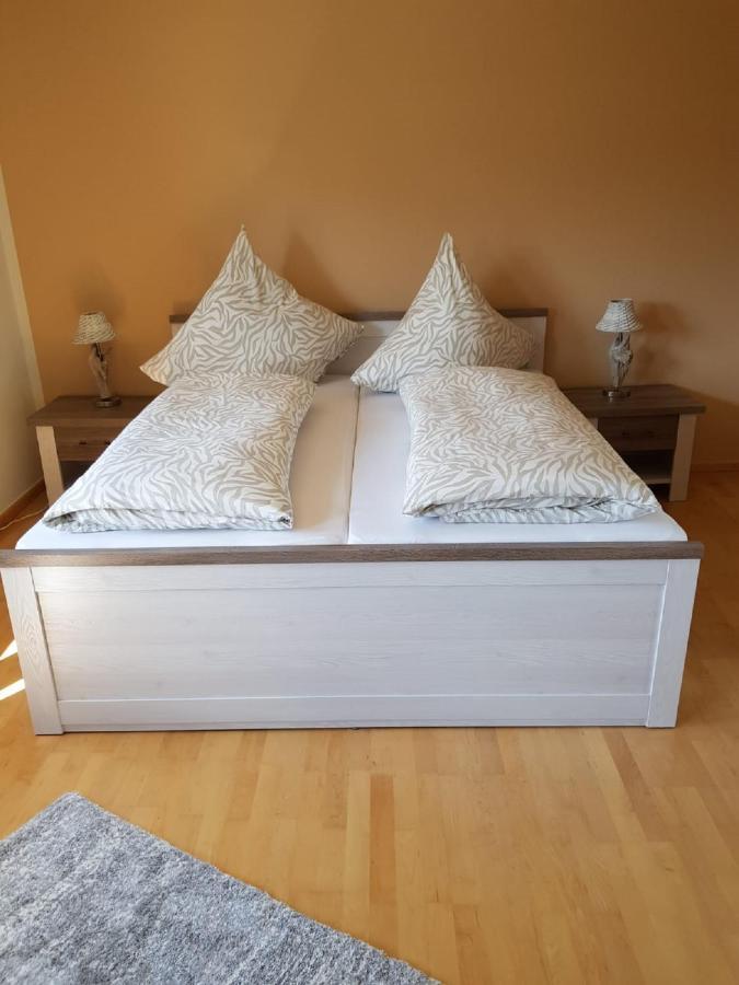 Ferienappartement Am Nadenberg ลินเดนแบร์ก เอม อัลกอย ภายนอก รูปภาพ